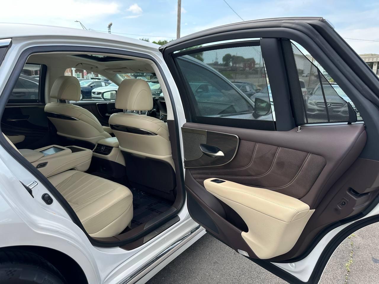 Lexus LS 500h AWD 2018