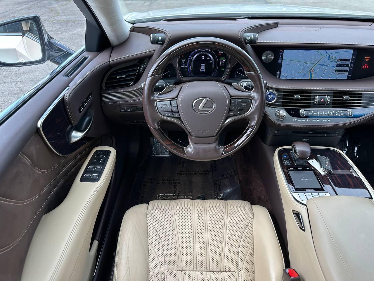 Lexus LS 500h AWD 2018