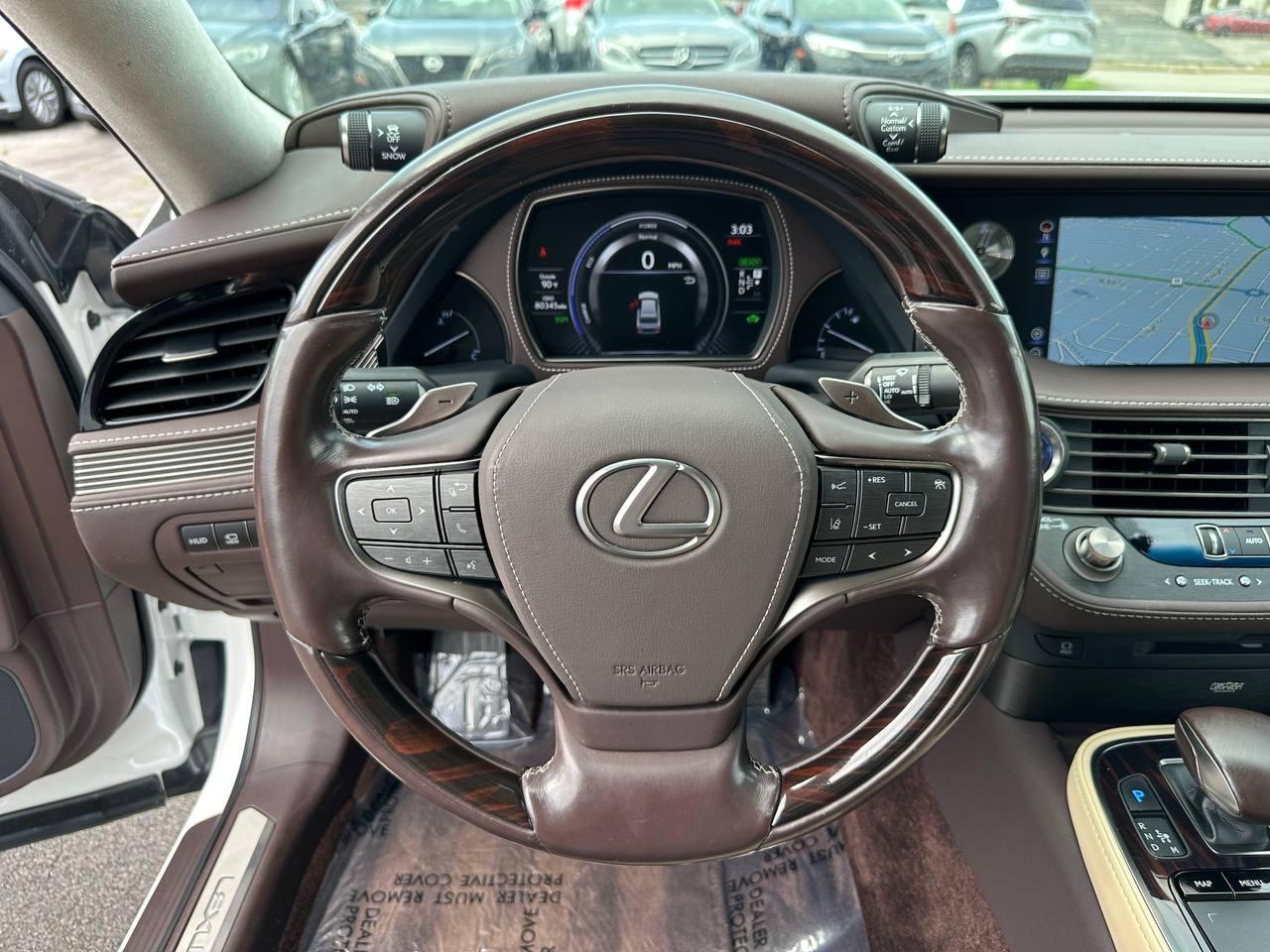 Lexus LS 500h AWD 2018