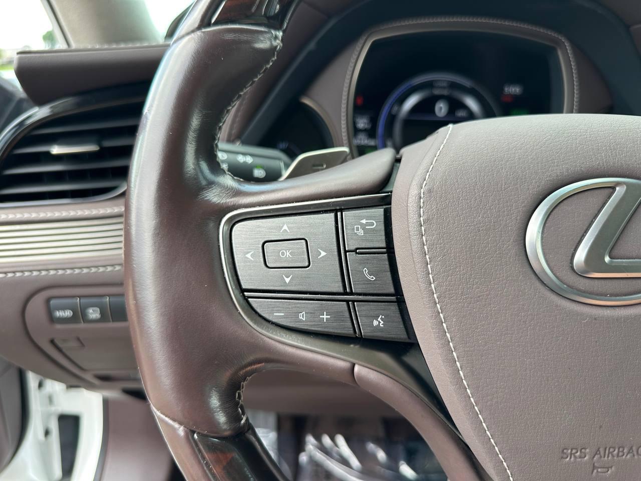 Lexus LS 500h AWD 2018
