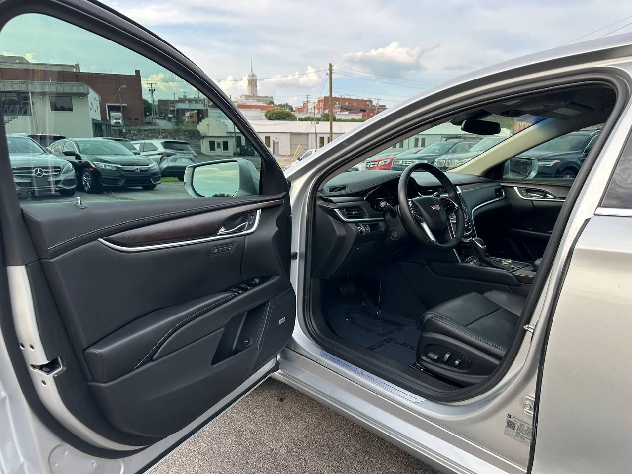 Cadillac XTS Luxury FWD 2019