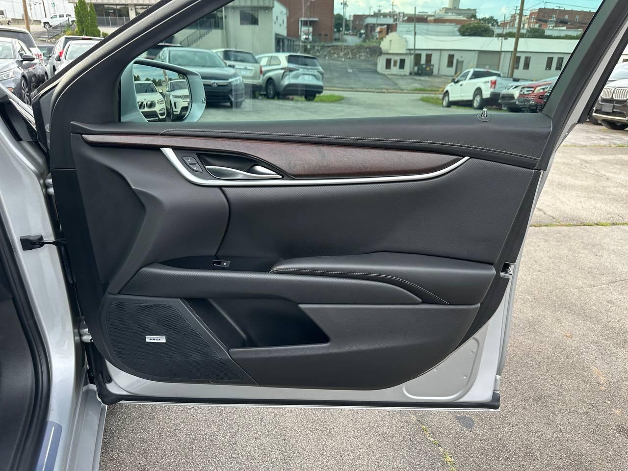 Cadillac XTS Luxury FWD 2019