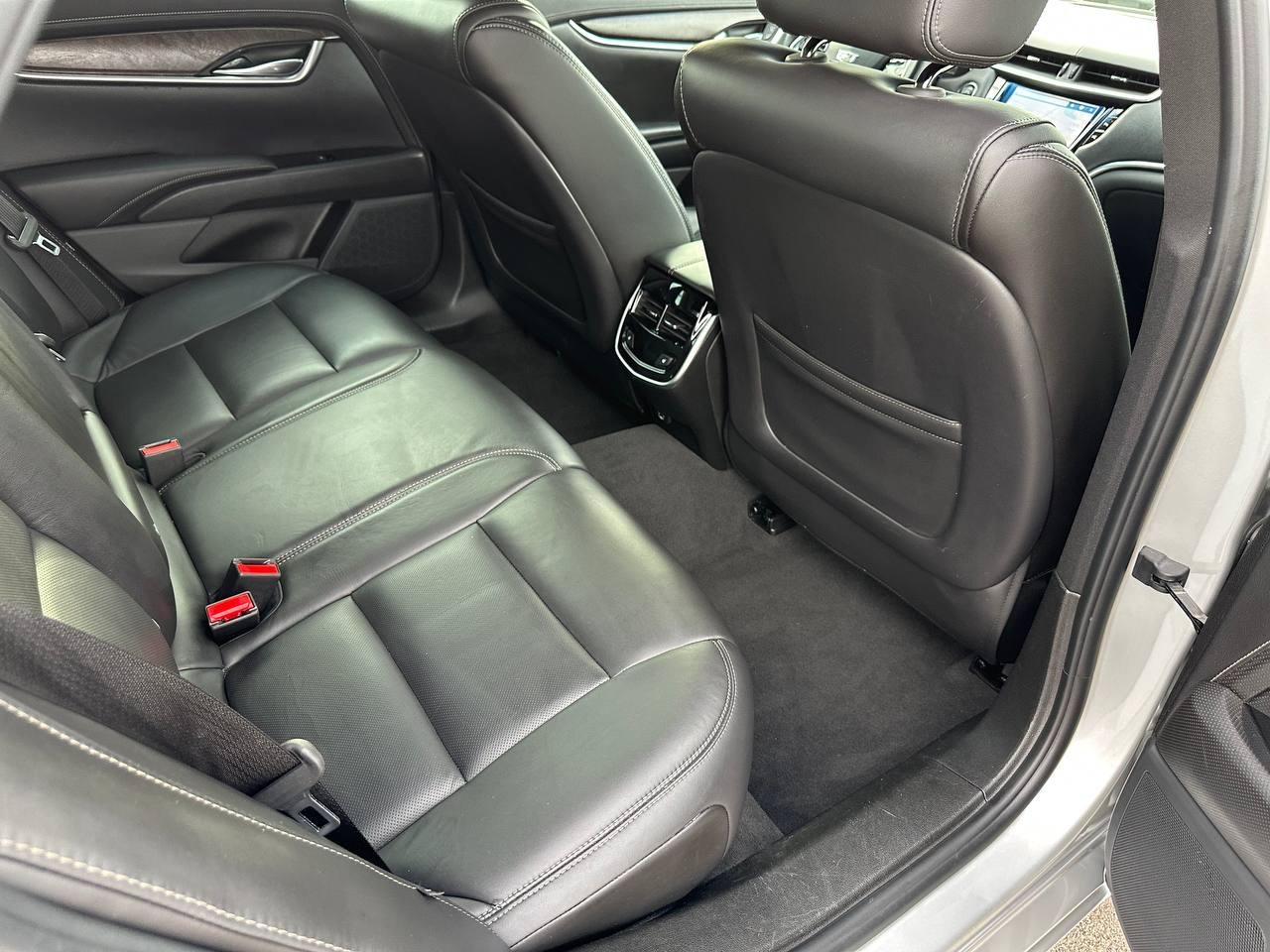 Cadillac XTS Luxury FWD 2019