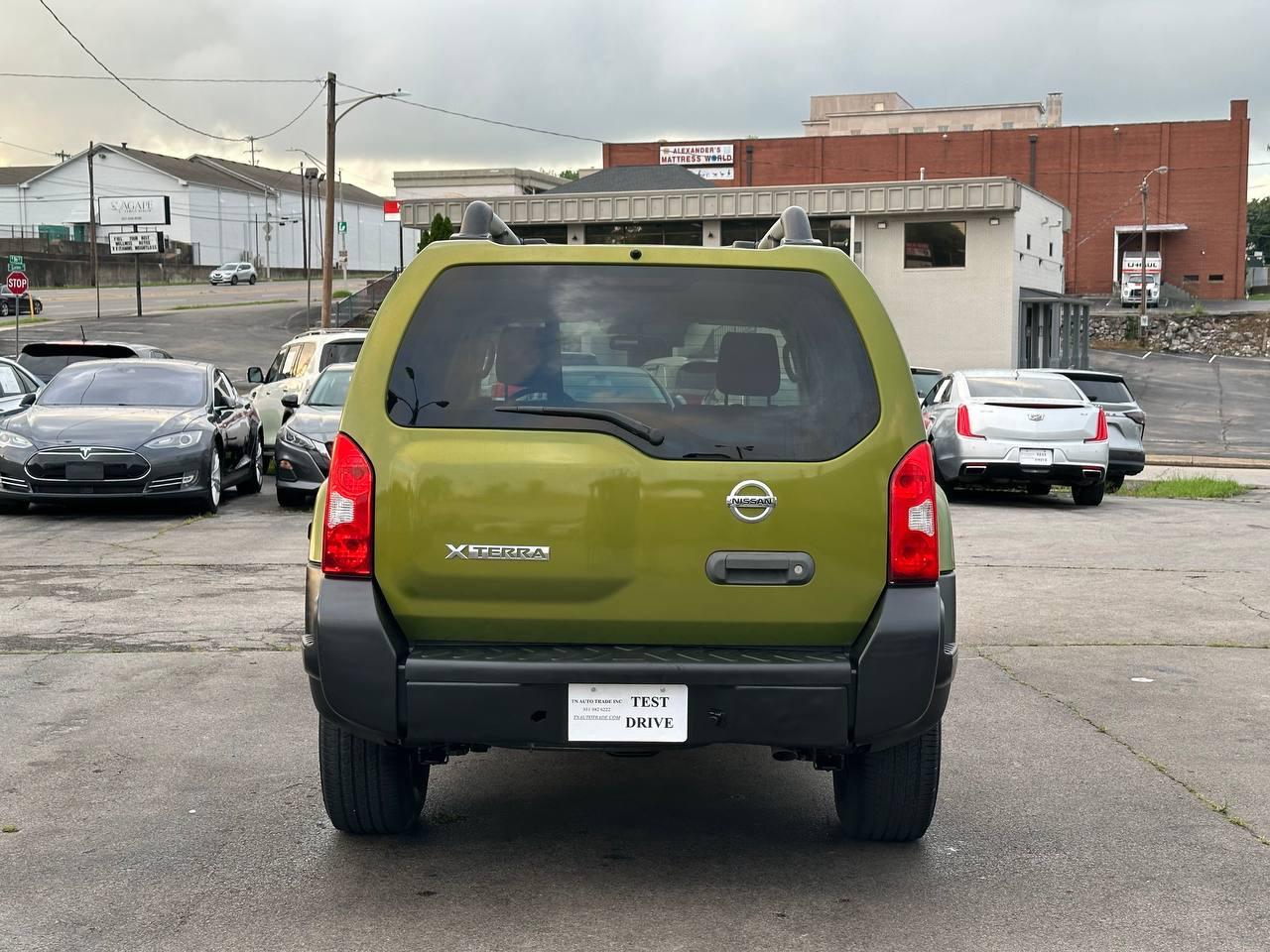 Nissan Xterra S 2WD 2011