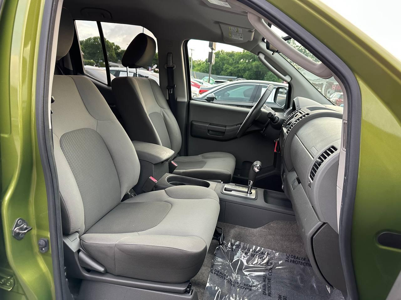 Nissan Xterra S 2WD 2011