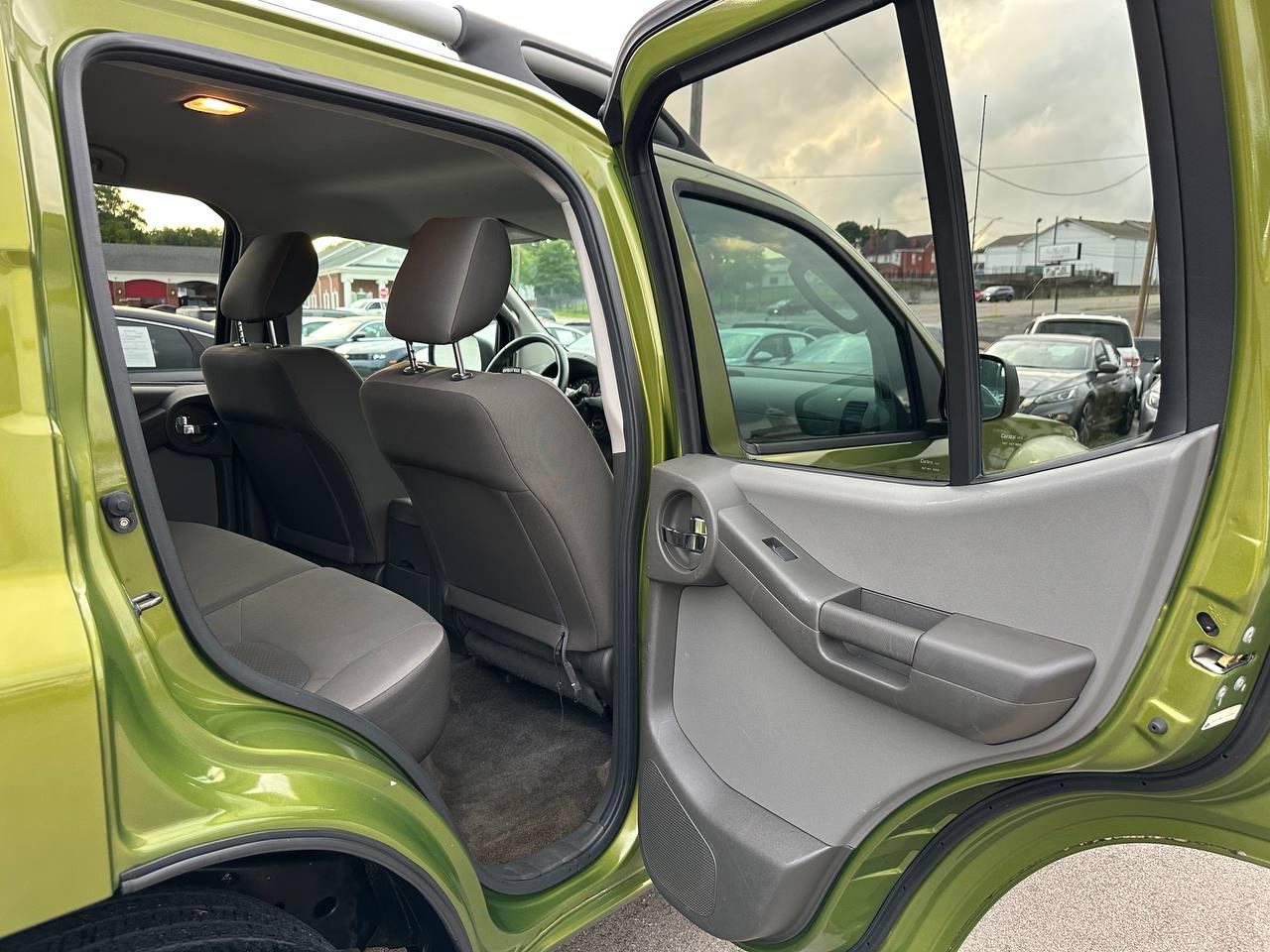 Nissan Xterra S 2WD 2011