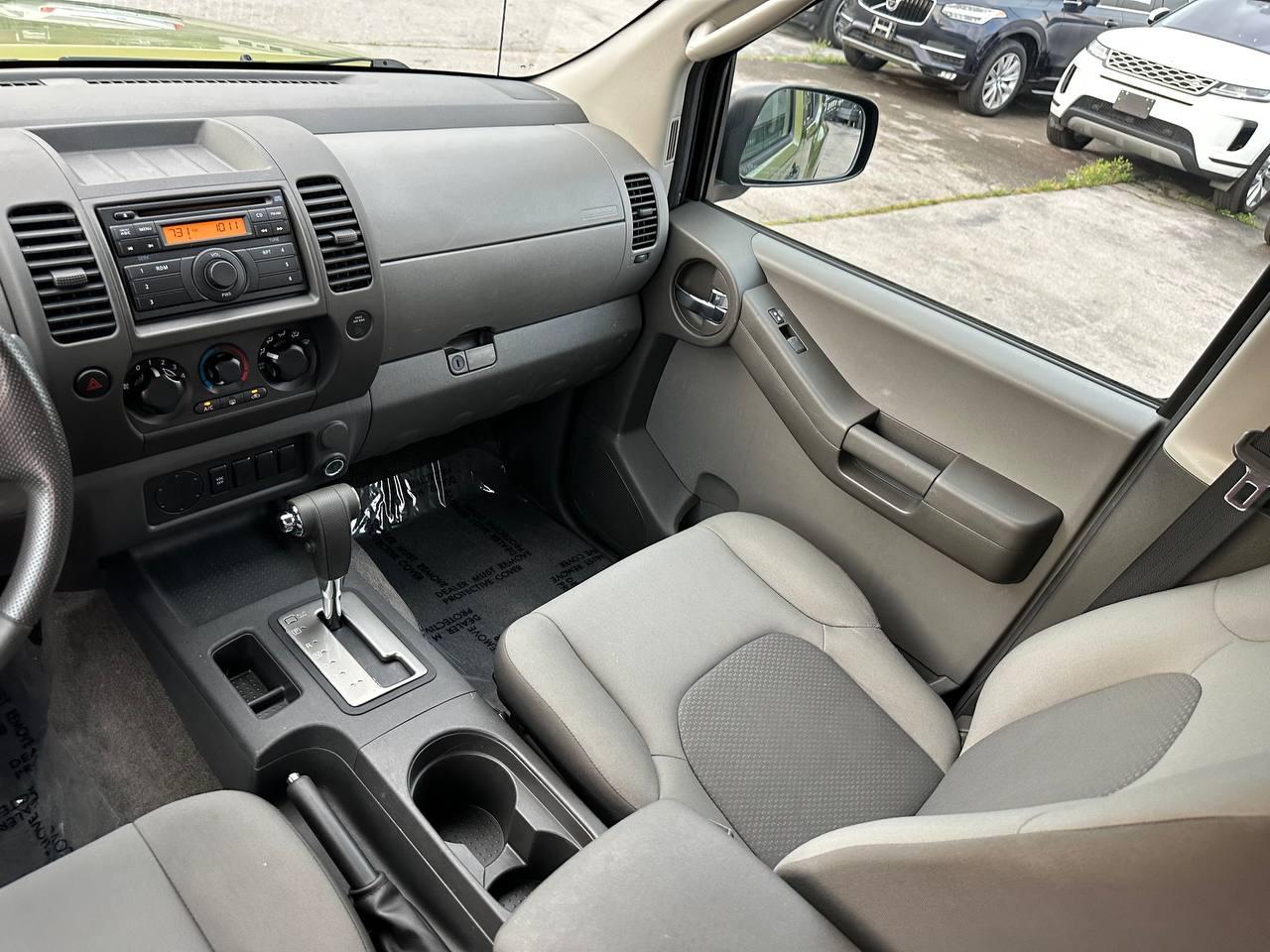 Nissan Xterra S 2WD 2011
