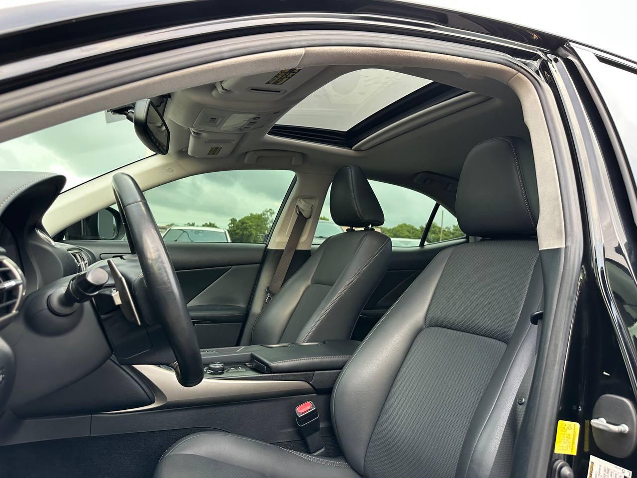 Lexus IS 250 AWD 2014