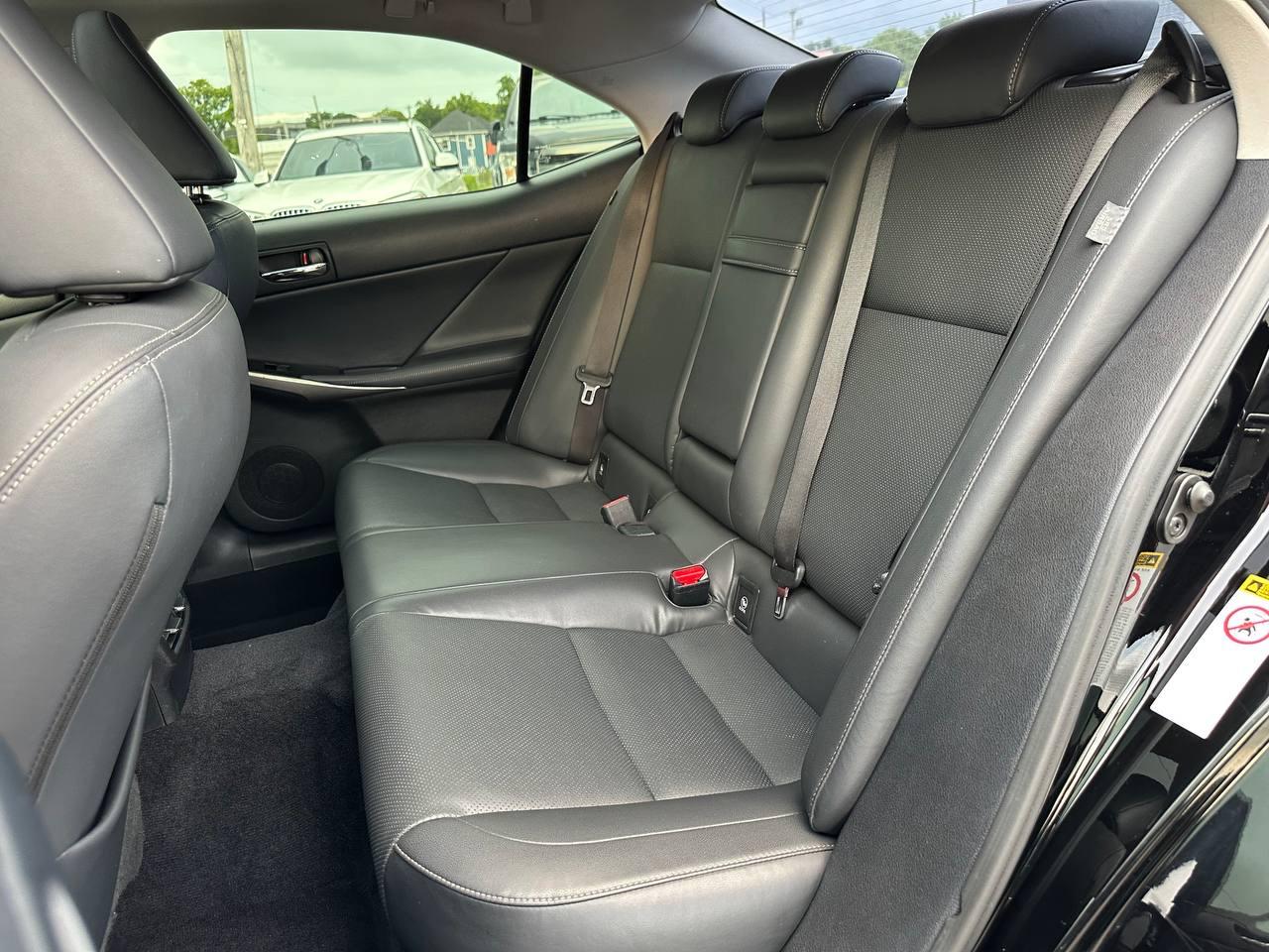 Lexus IS 250 AWD 2014