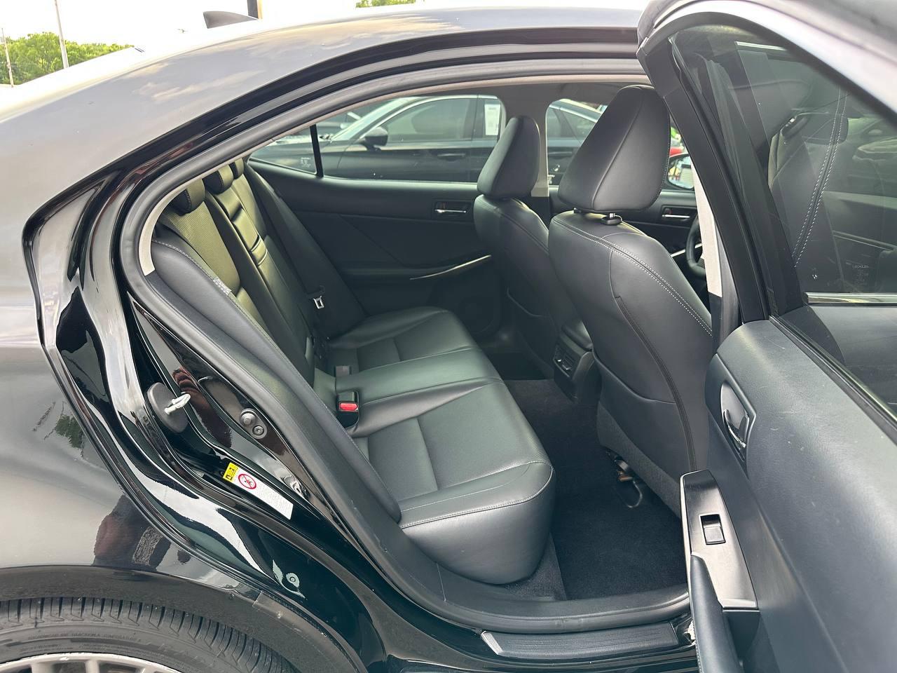 Lexus IS 250 AWD 2014