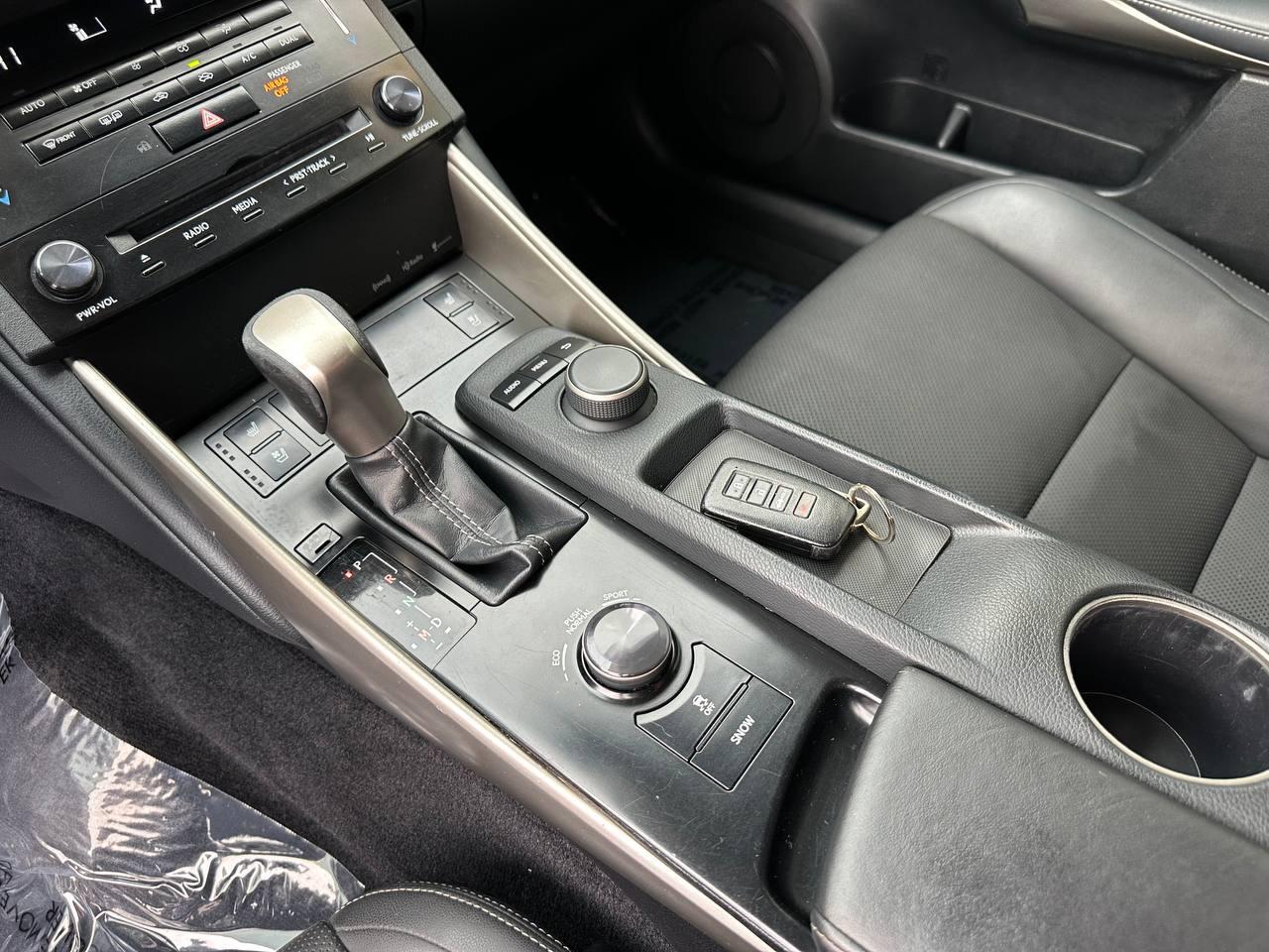 Lexus IS 250 AWD 2014