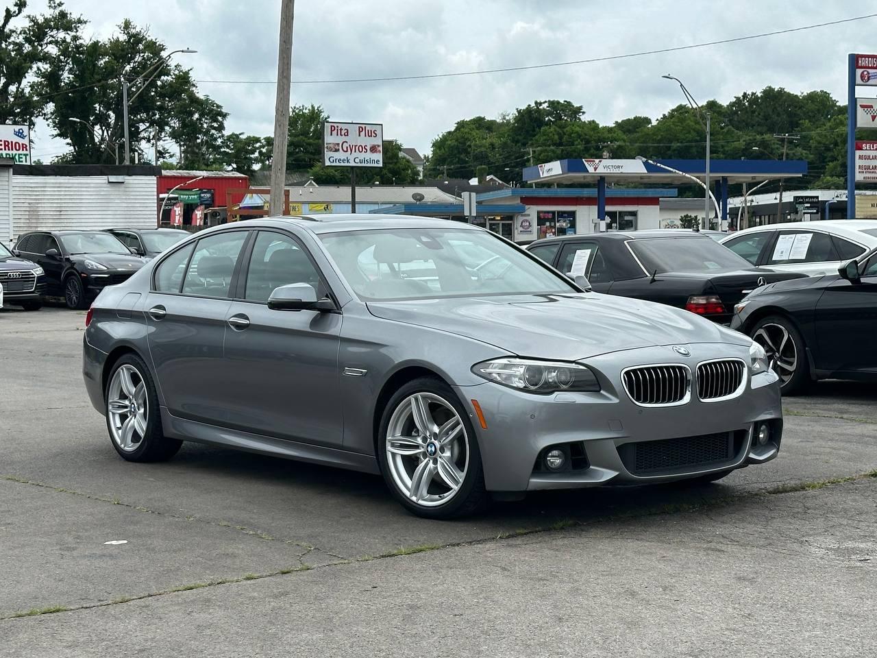 BMW 5-Series 535i xDrive 2016