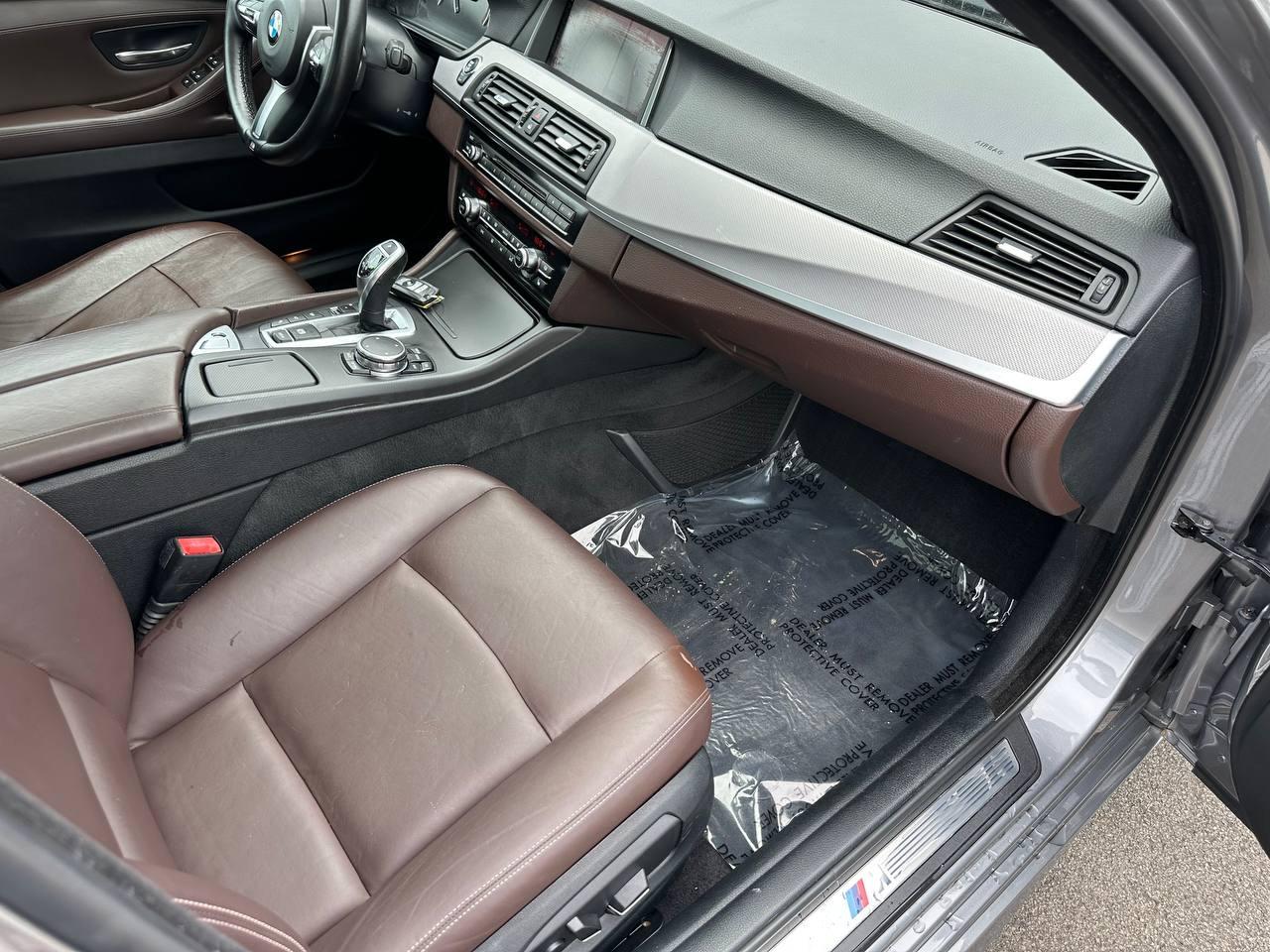 BMW 5-Series 535i xDrive 2016