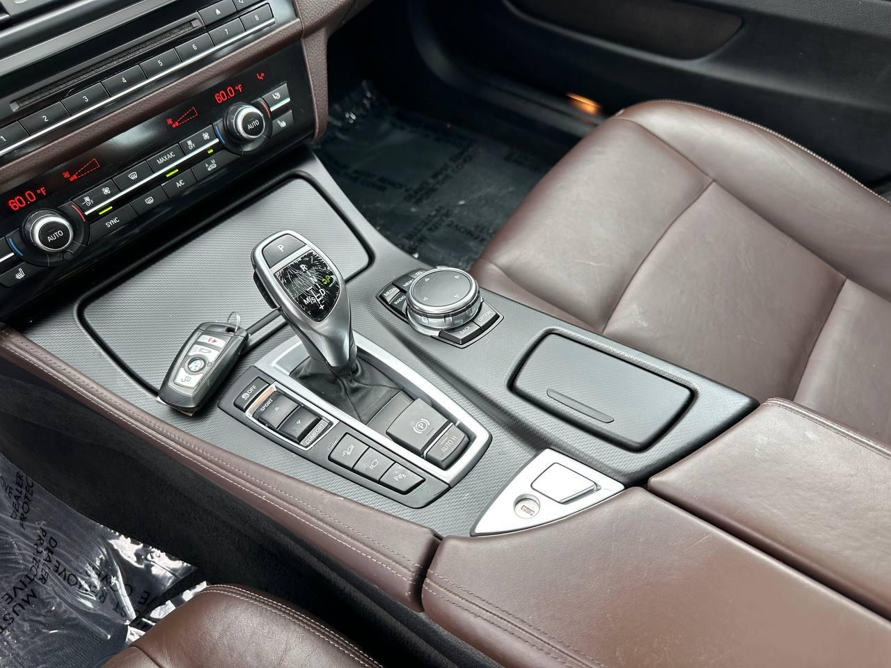 BMW 5-Series 535i xDrive 2016