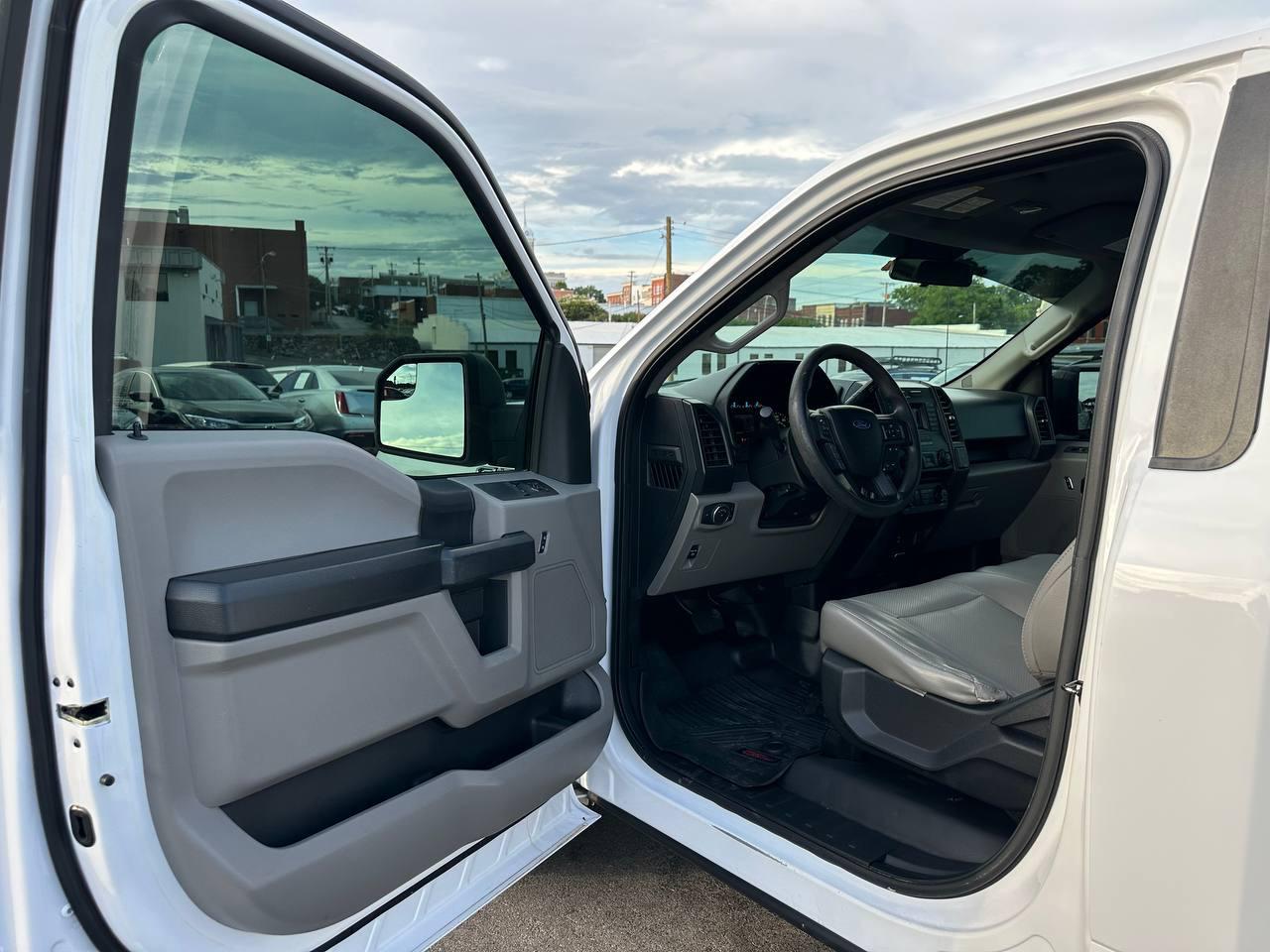 Ford F-150 XL 6.5-ft. Bed 2WD 2017