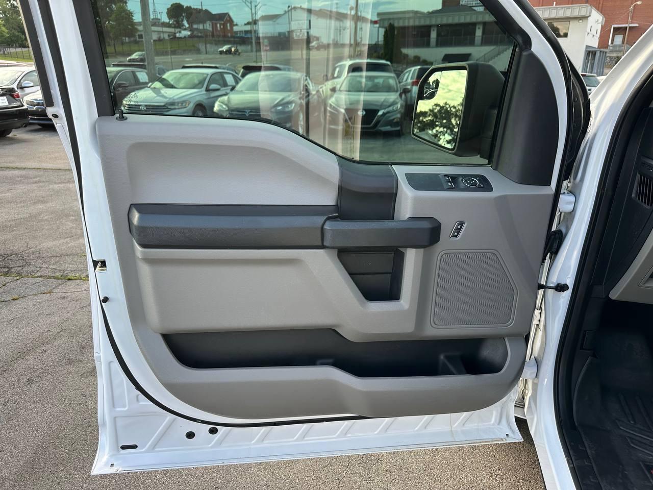 Ford F-150 XL 6.5-ft. Bed 2WD 2017