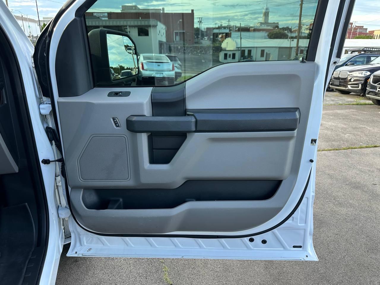 Ford F-150 XL 6.5-ft. Bed 2WD 2017