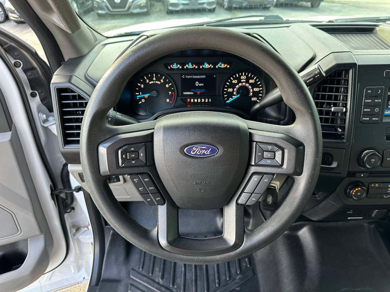 Ford F-150 XL 6.5-ft. Bed 2WD 2017