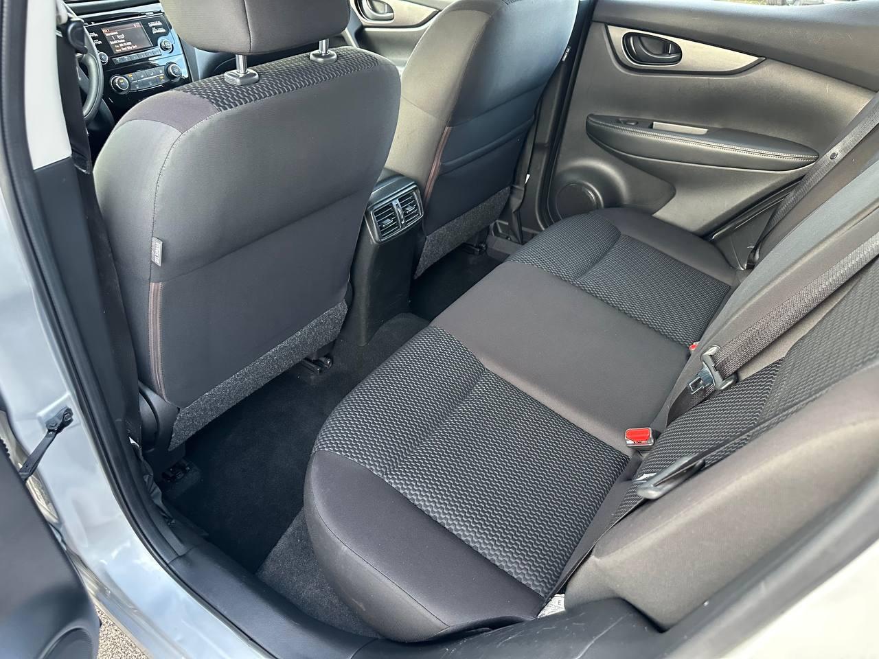 Nissan Rogue Sport S 2018