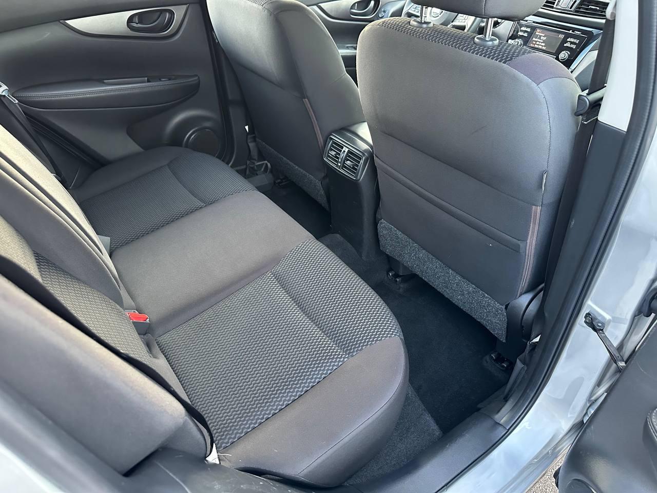 Nissan Rogue Sport S 2018