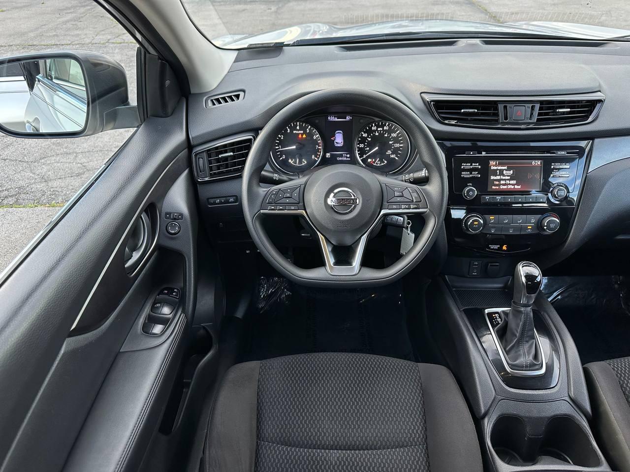 Nissan Rogue Sport S 2018