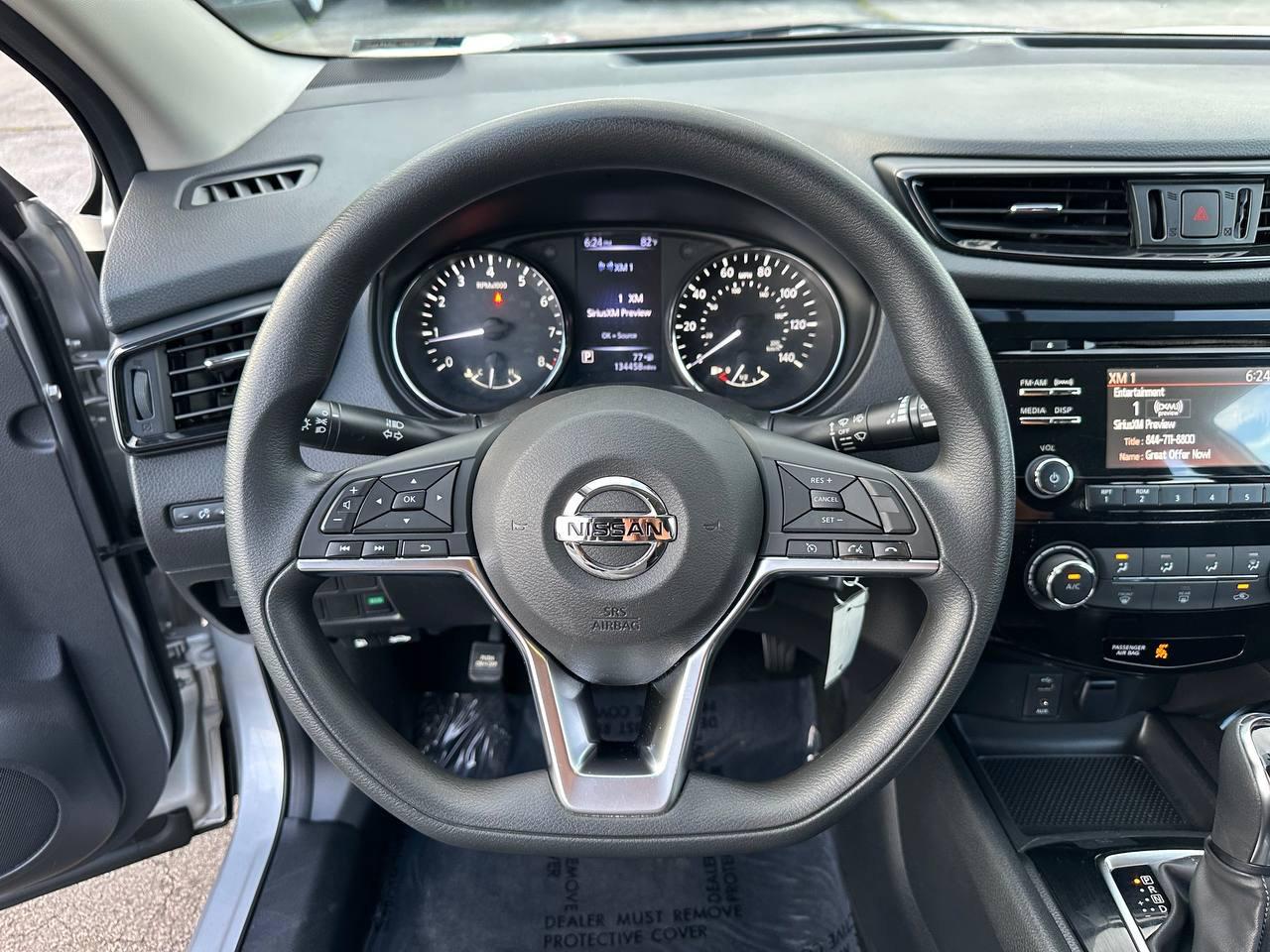 Nissan Rogue Sport S 2018