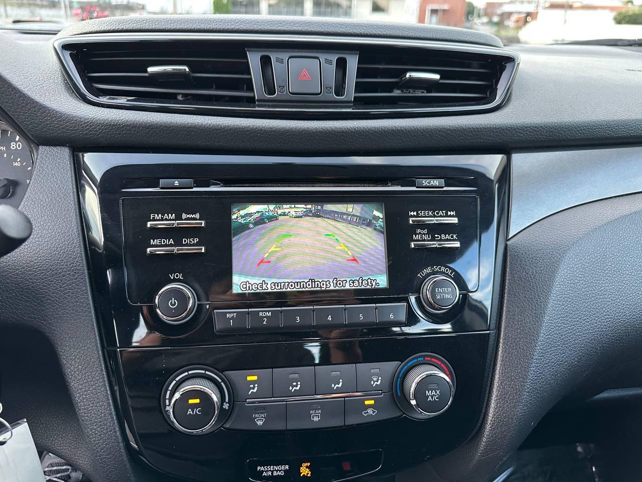 Nissan Rogue Sport S 2018