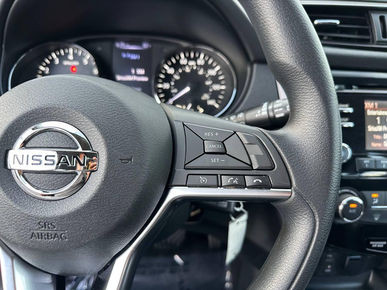 Nissan Rogue Sport S 2018