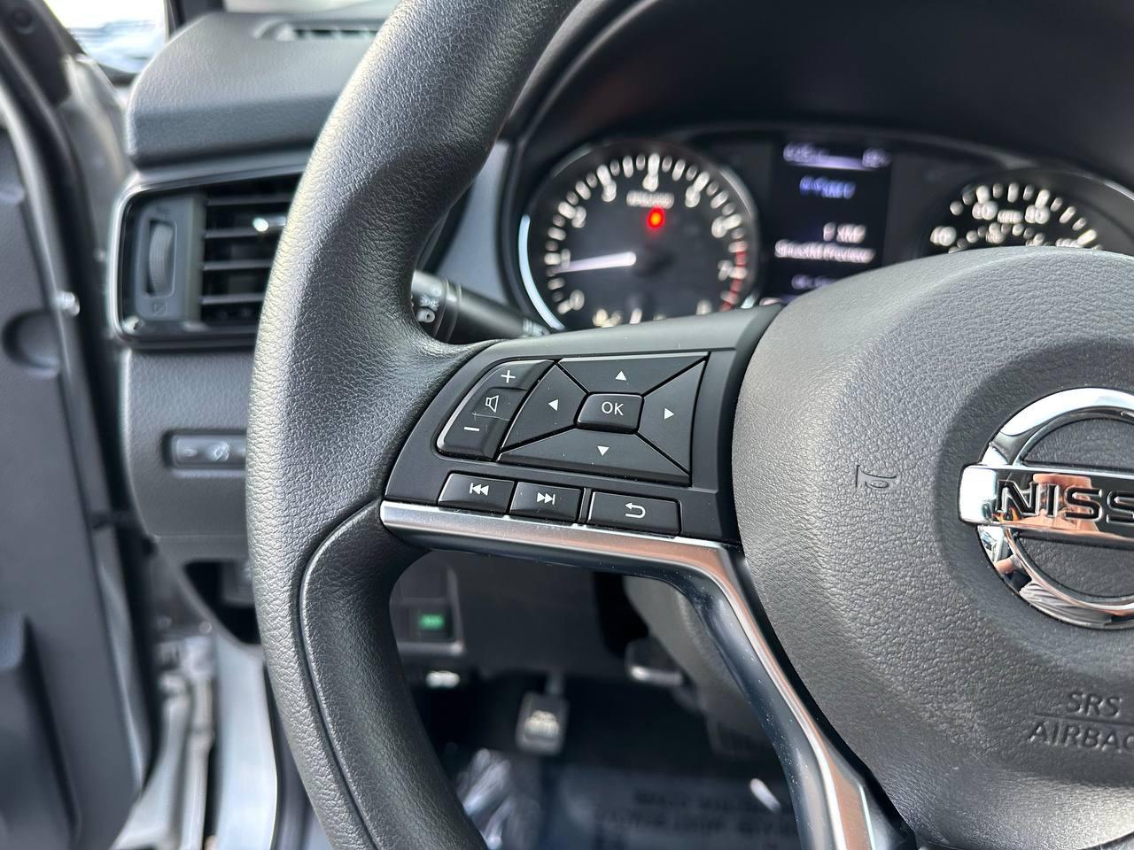 Nissan Rogue Sport S 2018