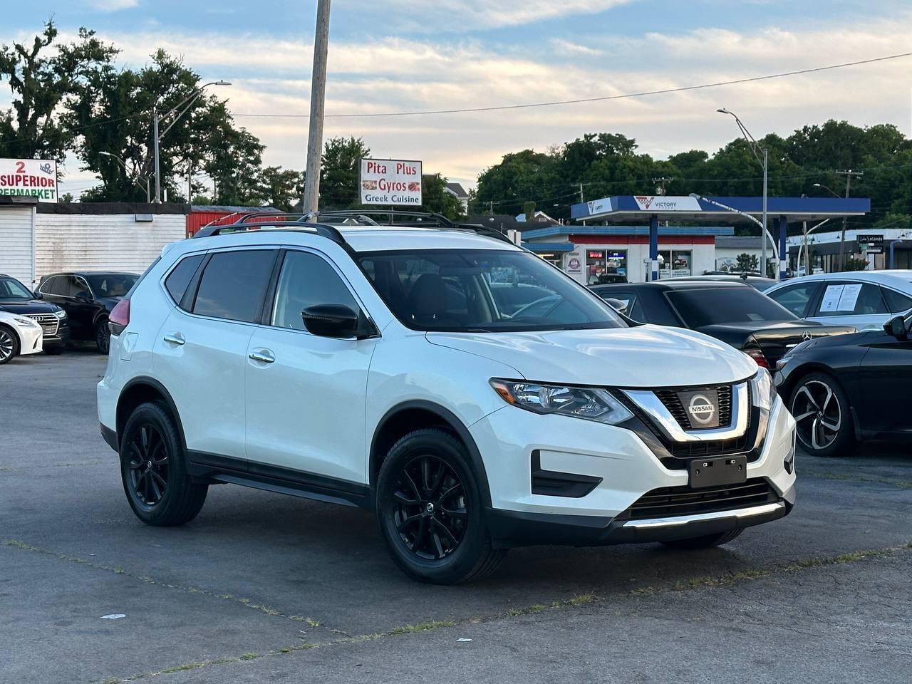 Nissan Rogue SV AWD 2017