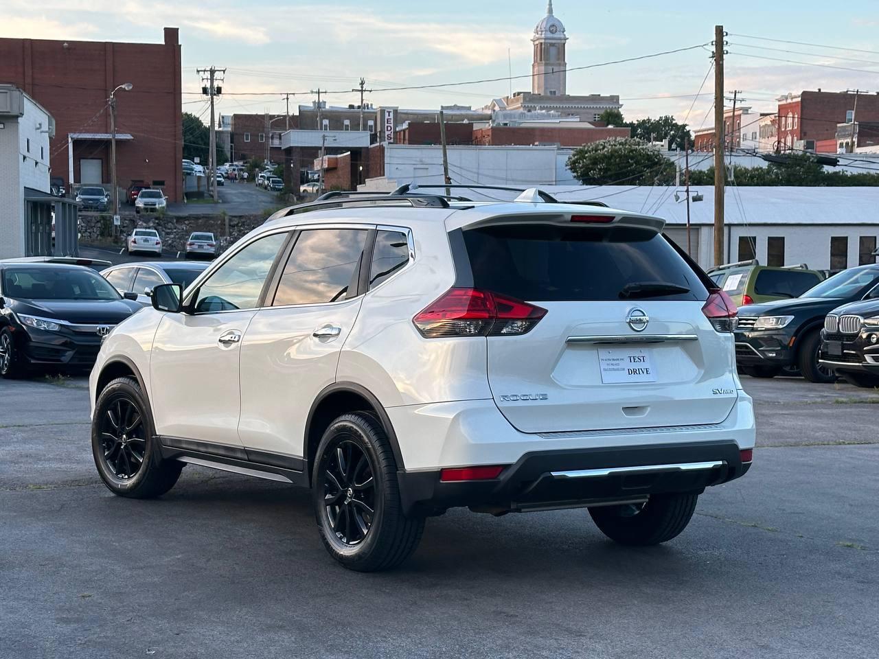 Nissan Rogue SV AWD 2017