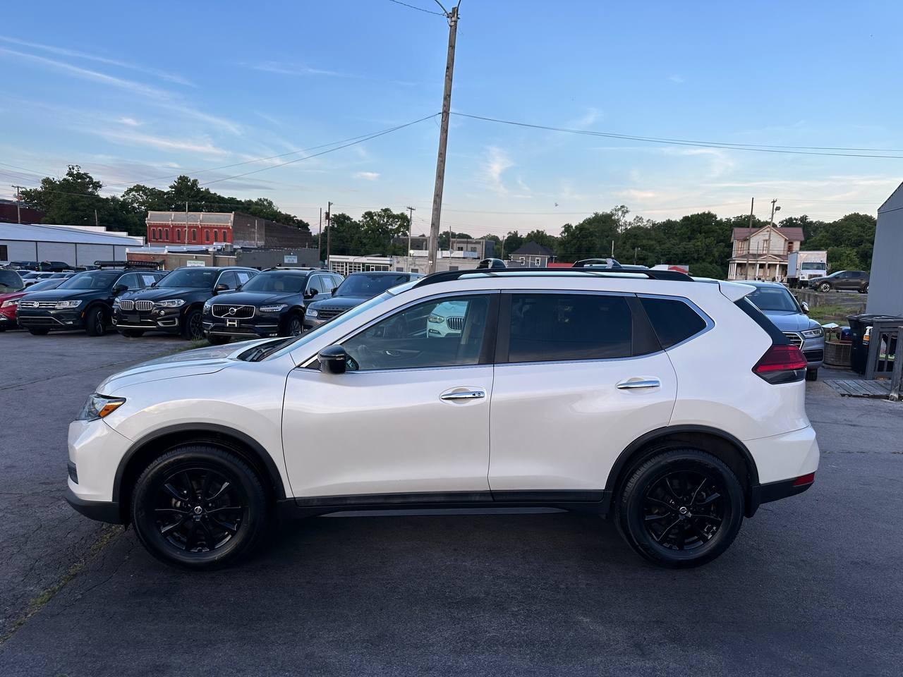 Nissan Rogue SV AWD 2017