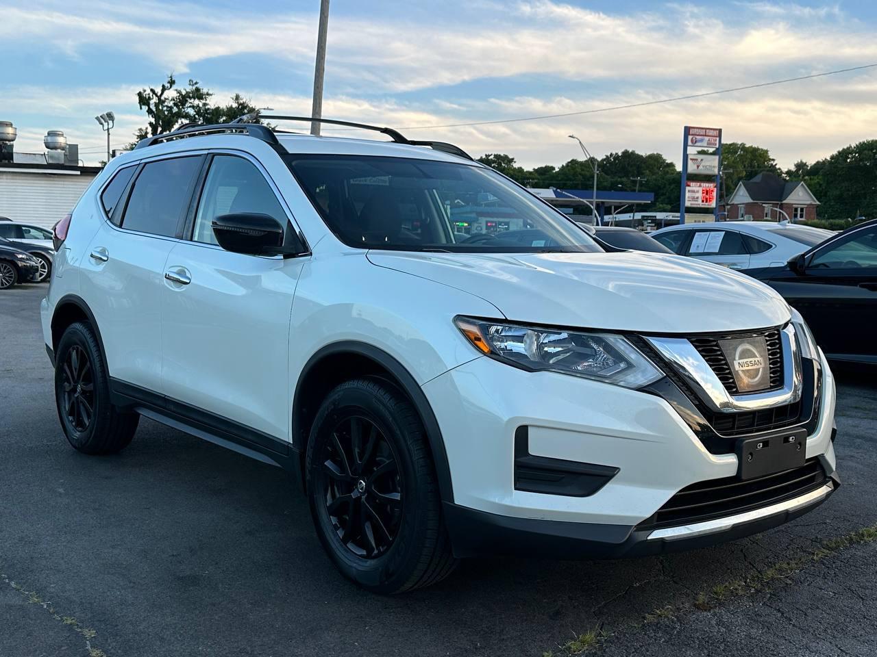 Nissan Rogue SV AWD 2017