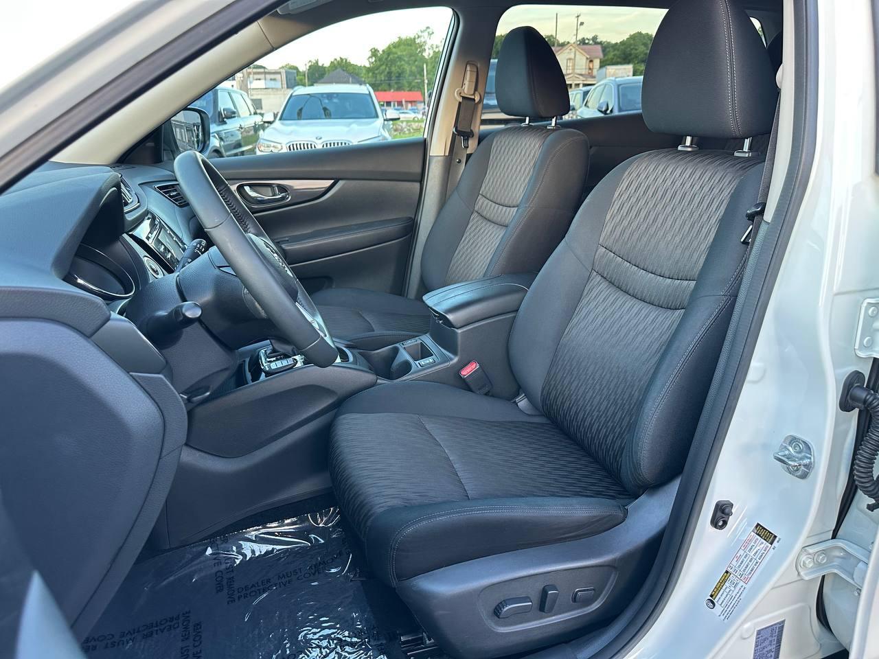 Nissan Rogue SV AWD 2017