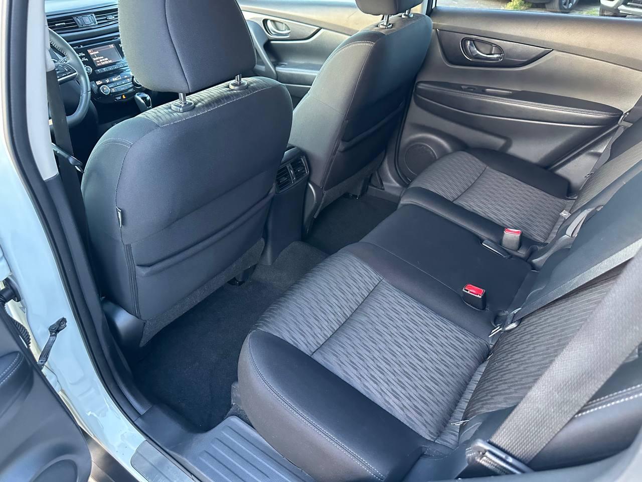 Nissan Rogue SV AWD 2017