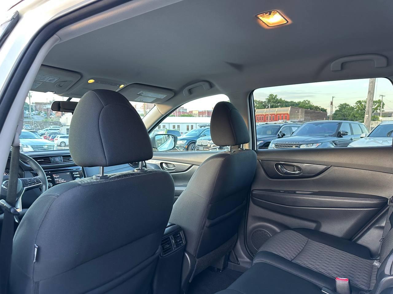 Nissan Rogue SV AWD 2017