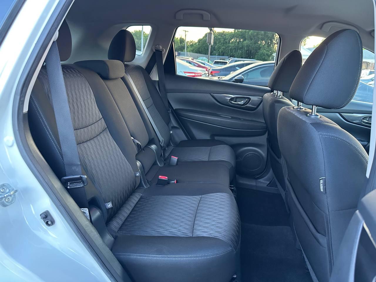 Nissan Rogue SV AWD 2017