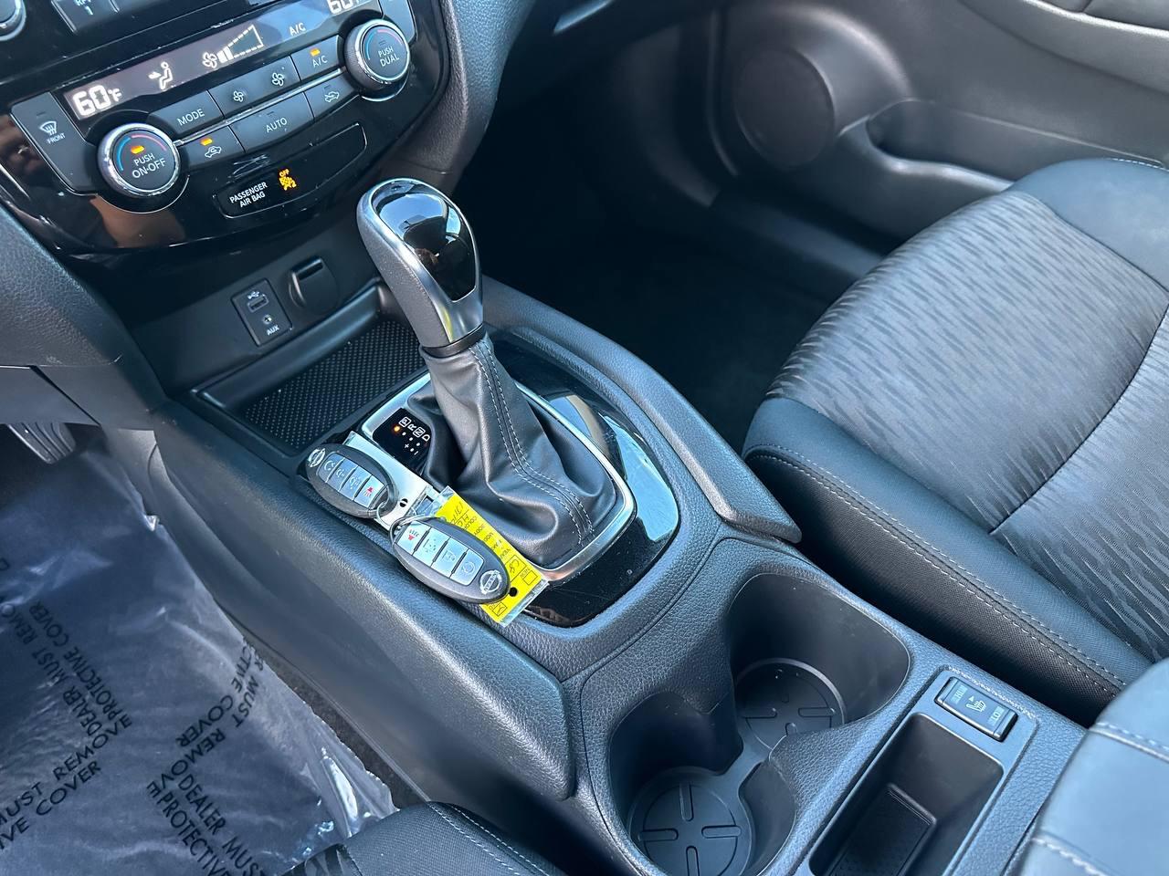 Nissan Rogue SV AWD 2017