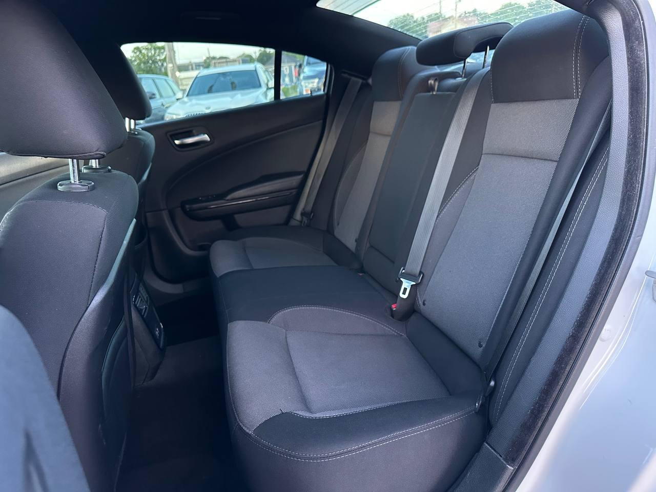Dodge Charger SXT 2018