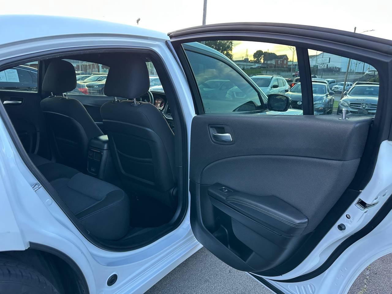 Dodge Charger SXT 2018