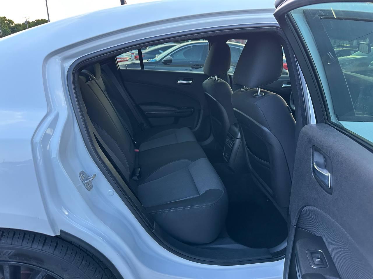 Dodge Charger SXT 2018