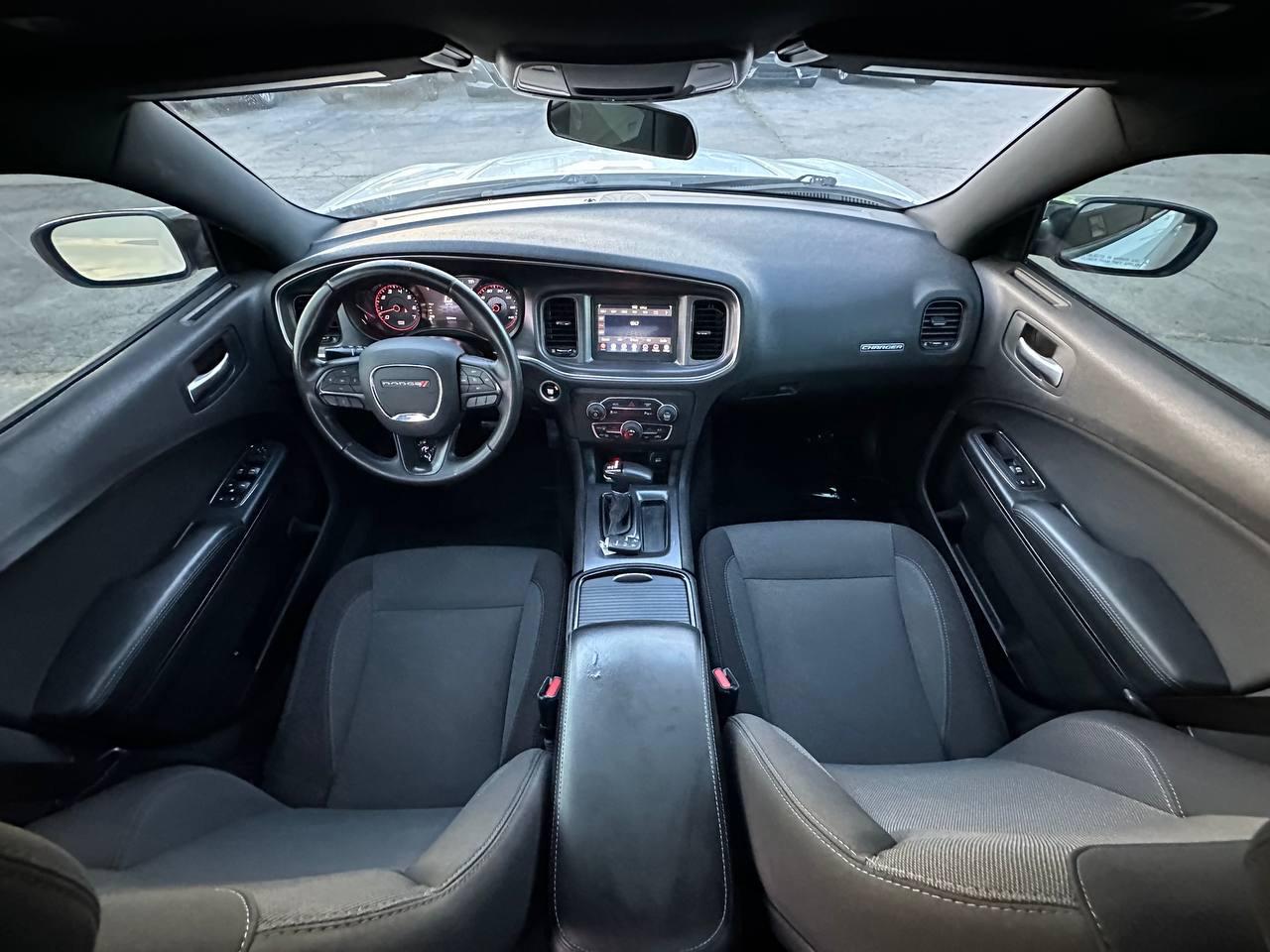 Dodge Charger SXT 2018