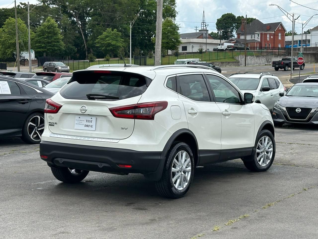 Nissan Rogue Sport SV 2020