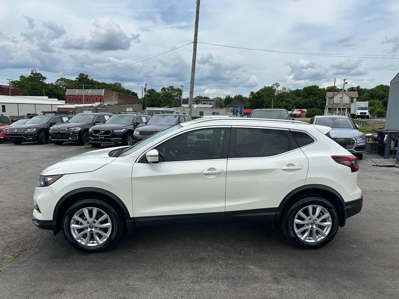 Nissan Rogue Sport SV 2020