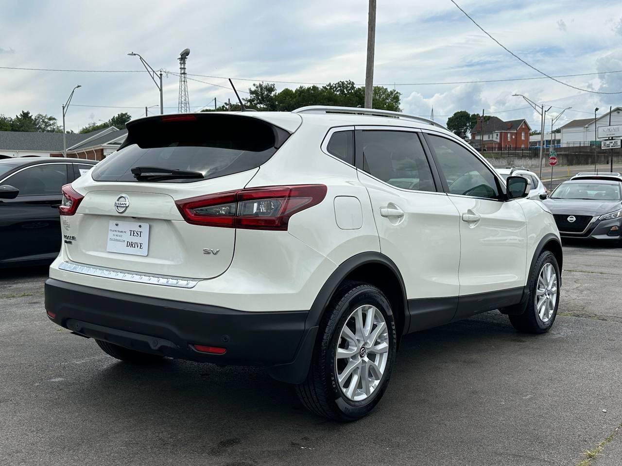 Nissan Rogue Sport SV 2020
