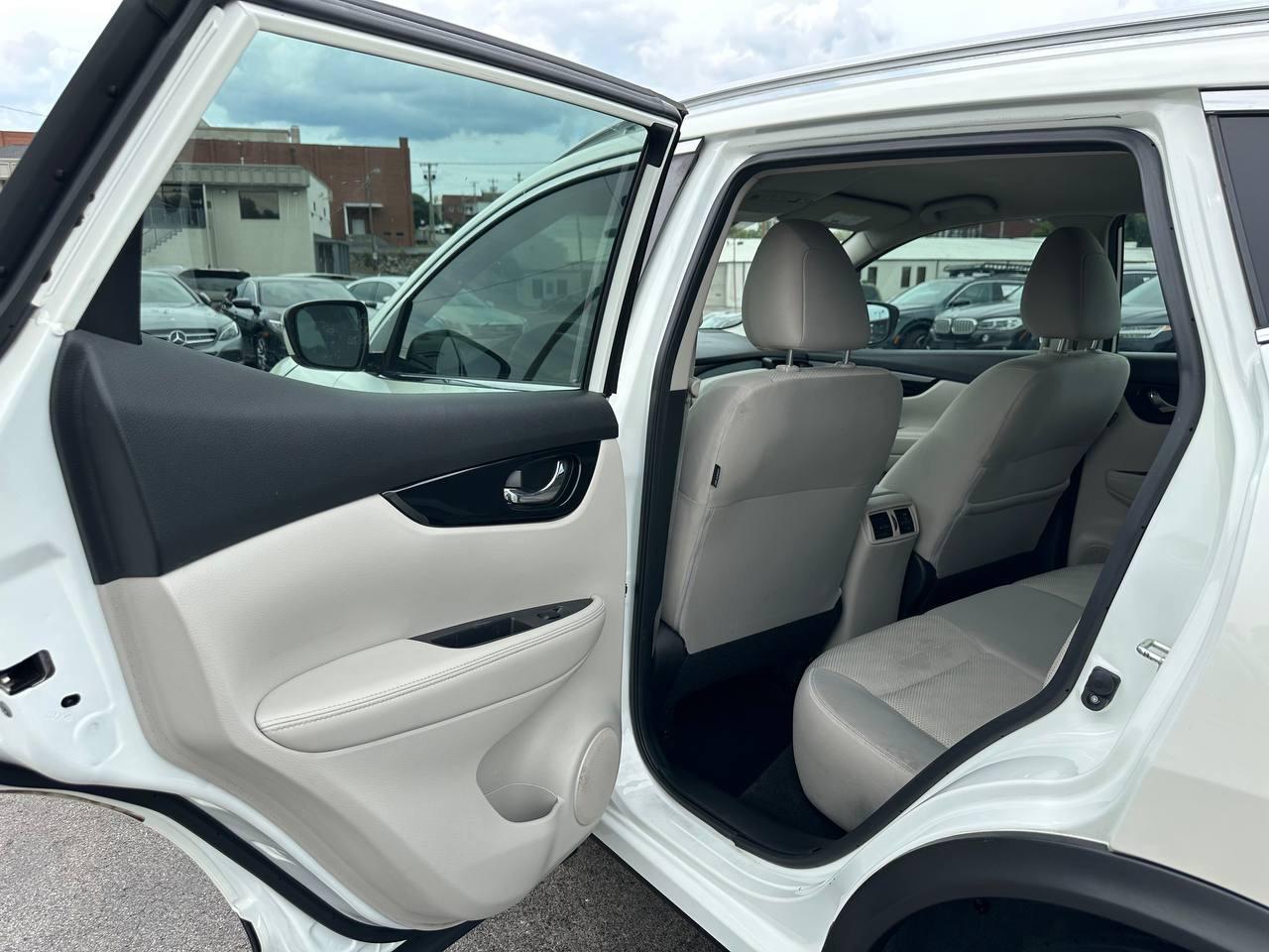 Nissan Rogue Sport SV 2020