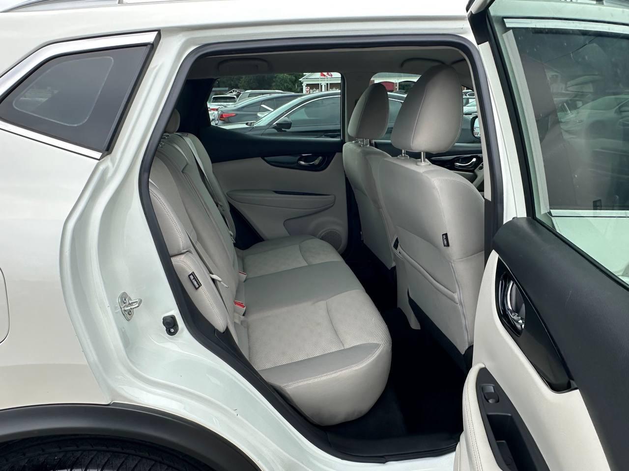 Nissan Rogue Sport SV 2020