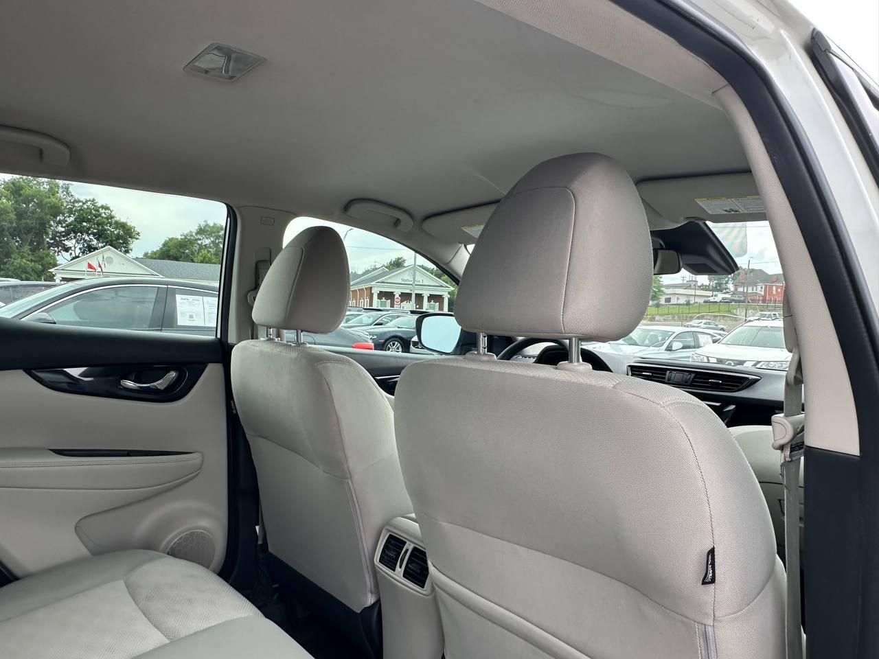 Nissan Rogue Sport SV 2020