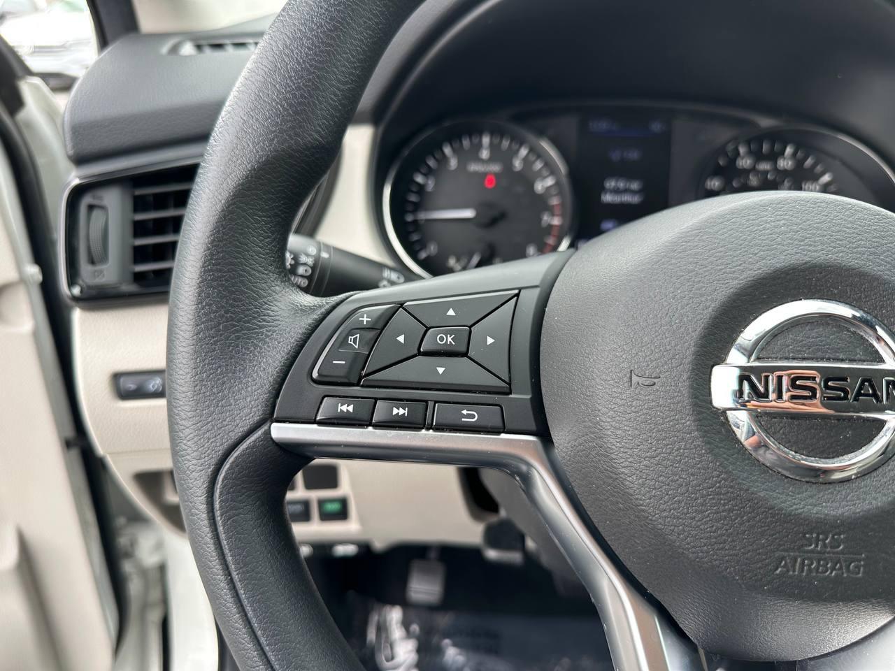 Nissan Rogue Sport SV 2020