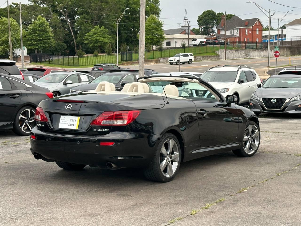 Lexus IS C IS 250C 2010